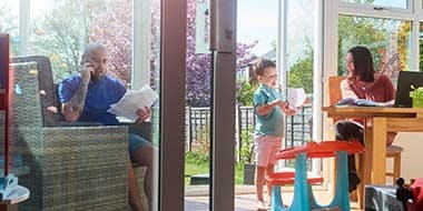 How to Use Smart Locks With Cameras for Ultimate Home Automation How to Use Smart Locks With Cameras for Ultimate Home Automation